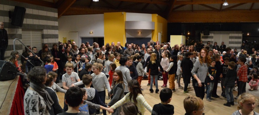 Succès populaire pour le bal folk