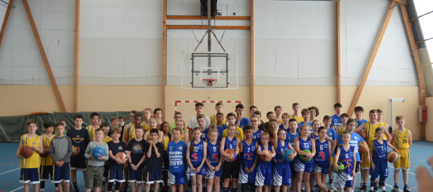 Rencontre de basket entre les jeunes de l’ES Arques et de Brighton