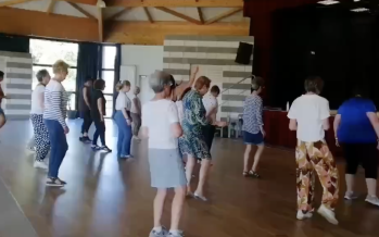 Les Andrews Dancers ouvrent leurs portes pour découvrir la Line Dance