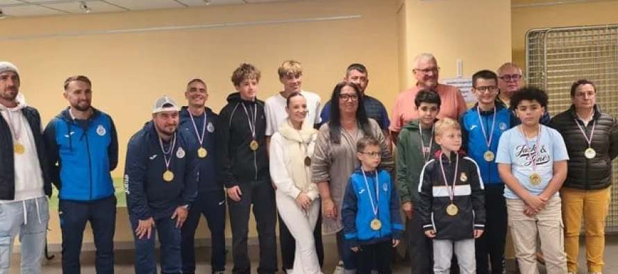 Cérémonie de remise des médailles aux sportifs locaux